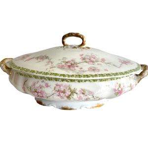 Haviland Limoges Serving Dish/Porcelain Schleiger 248 Floral Covered Casserole/Limoges Serving Bowl & Lid/1930&#39;s  France 10&quot; Serving Dish