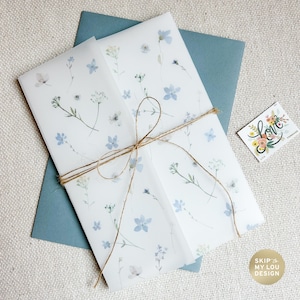 Dusty Blue Pressed Flower Vellum Jacket for Wedding Invitation | 5x7&quot; Vellum Wrap for Invite | Translucent Jacket | Rustic Floral Jacket