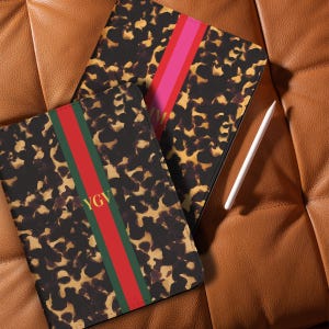 Gepersonaliseerde iPad-hoes, Pro, Air, 11, 12.9, aangepaste hoes, monogram, folio, initialen, schildpad, streep, roze, groen, rood