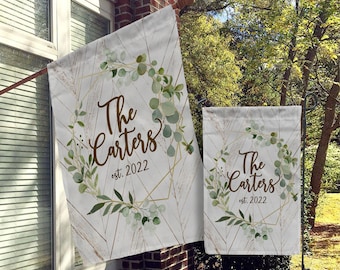 Personalized Garden Flag, Custom Garden House Flag, Monogram, Name Marker, Minimalist Wreath, Wedding, Engagement, Bridal Shower