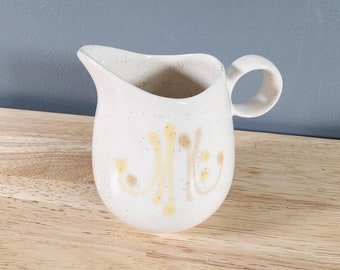 Vernonware Dis N Dot Creamer