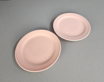 Set of 2 Luray Pastels Pink 6.25" Plates