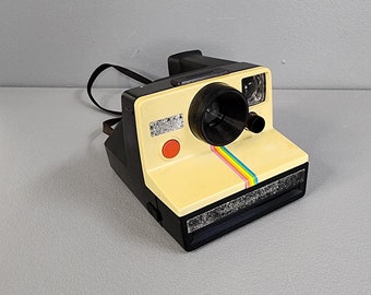 Polaroid EE33 Land Camera Near Mint With Original Box and Manual
