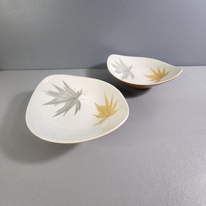 One Ben Seibel Informal Iroquois Harvest Time 10.5&quot; Serving Bowl Multiples Available