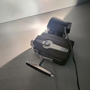 Bell and Howell Super Eight Video Camera image 4