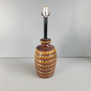 Retro Ceramic Table Lamp