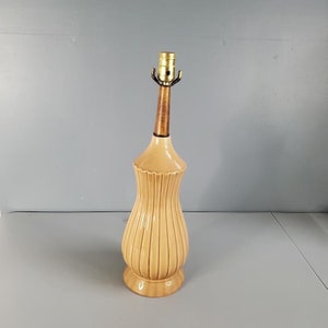 Retro Ceramic Table Lamp