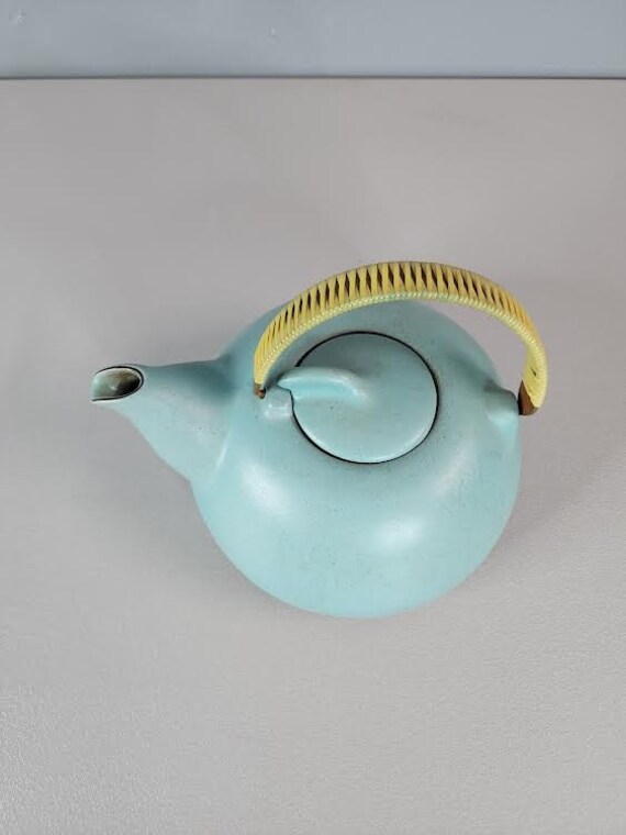 Heath Ceramics 一輪挿し Heath Ceramics Turquoise Nutmeg Teapot - Etsy