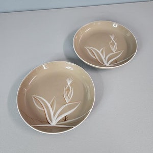 One Winfield Desert Dawn 7.5&quot; Plate Multiples Available