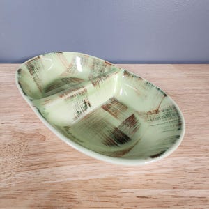 Vernon Ware Raffia Divided Dish