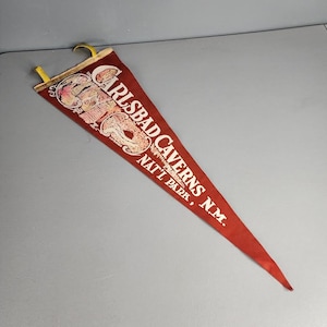 Vintage Carlsbad Caverns NM Nat&#39;l Park Souvenir Felt Pennant Flag