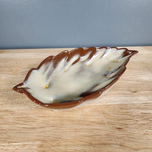 Frankoma 226 Leaf Pattern Tray