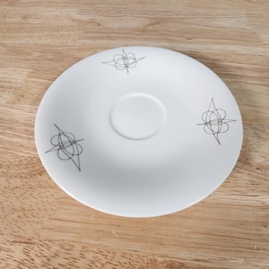 One Eva Zeisel Fantasy for Hallcraft Saucer Plate Multiples Available
