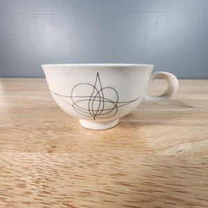 Eva Zeisel Fantasy for Hallcraft Mug