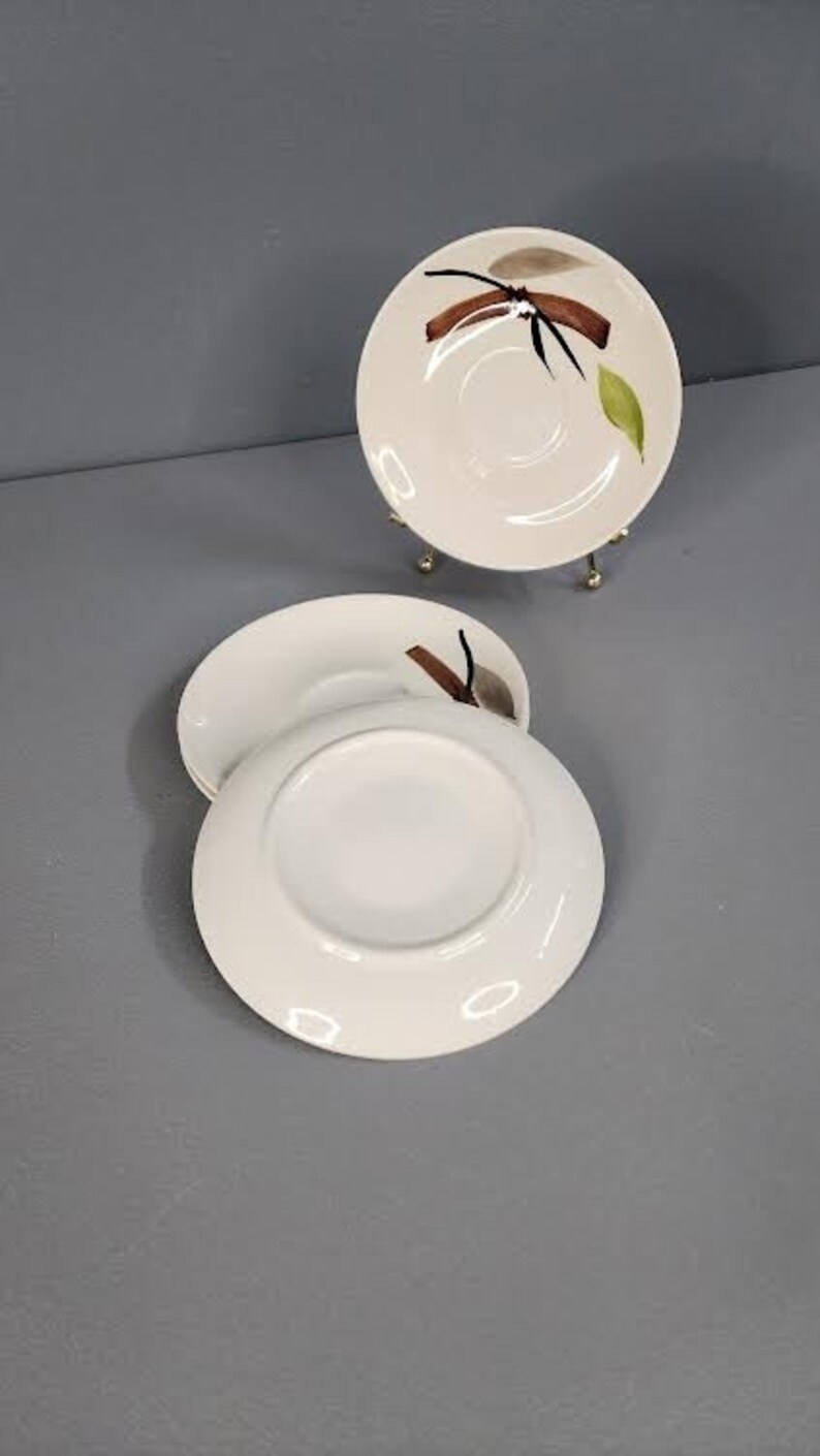 Set of 4 1950s Bamboo Pattern Saucer Plate Set image 2