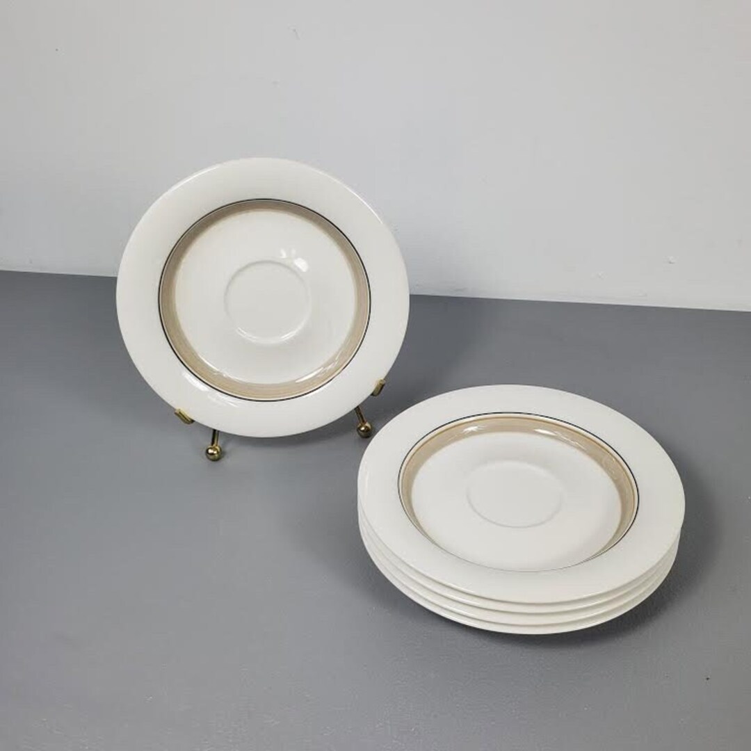 One Arabia Finland Seita Arctica Saucer Plate - Etsy Canada