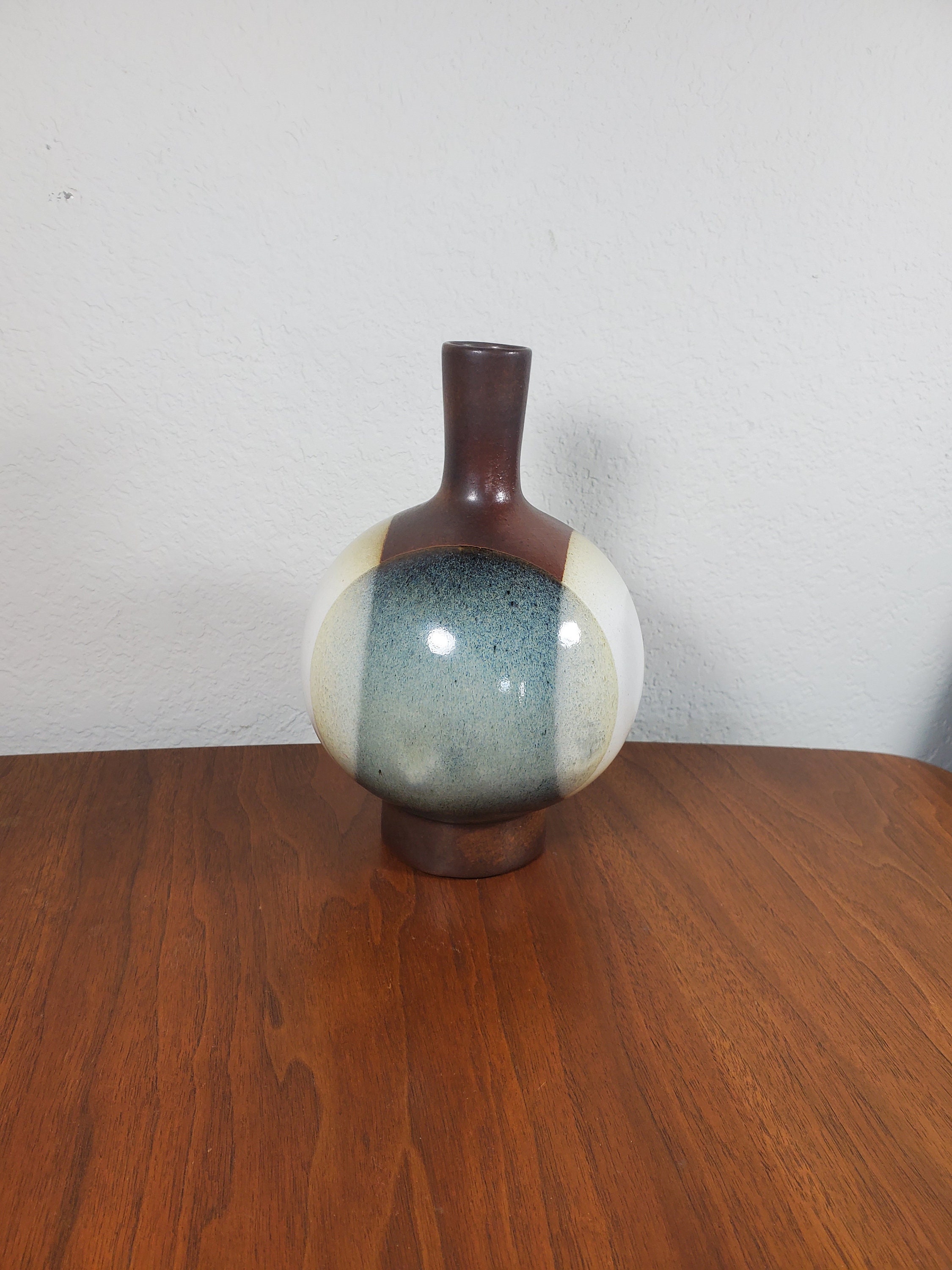 Pottery Craft Vase Robert Maxwell