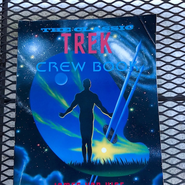 Star Trek  | Crew Book | William Shatner | Captain Kirk | Mister Spock | Gene Roddenberry | Doctor McCoy | Uhura | Scotty | Sulu | Chekov