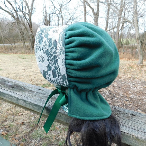 Dark green winter bonnet, Amish winter bonnet, pioneer bonnet, winter hat, winter bonnet, dark green hat, lace bonnet, wool hat, green hat