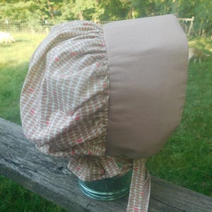 Tan two-tone bonnet, Amish bonnet, prairie, head covering, tan bonnet, cotton bonnet, frontier, pioneer, LDS trek, made in USA, hat, capp