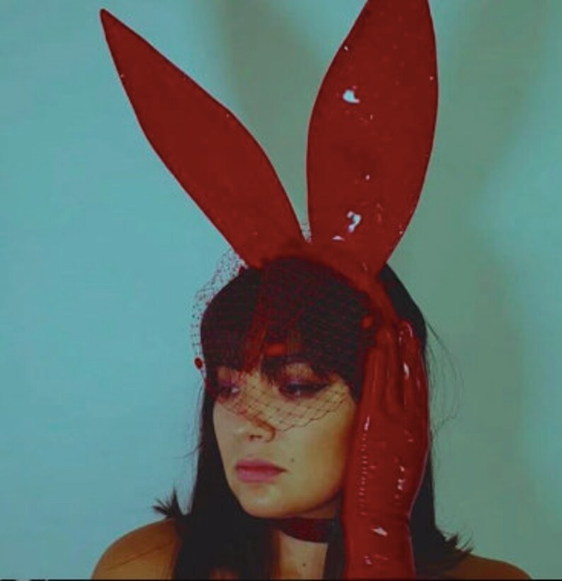 Latex Rubber Bunny Ears sur un bandeau fabriqué par Vex Latex | Etsy