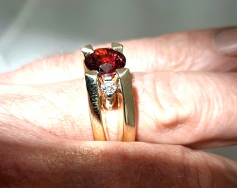Eddie Sakamoto 18k  Rhodalite Garnet diamond ring