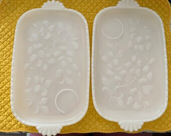 Vintage MILK GLASS Sandwich Snack Plate - Set of 2