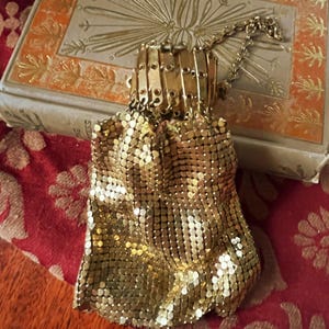 Antique Whiting & Davis Wristlet Purse, Art Deco Flapper Evening Bag, Gold Metal Mesh