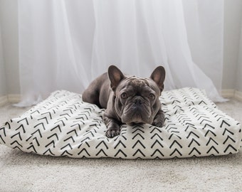 Dog Bed Cover - Farmhouse Dog Beds - Personalized Dog Bed - Custom Dog Bed - Boho - Pet Beds - Arrow Dog Bed Cover - ALL SIZES - Washable