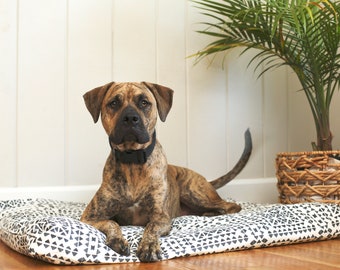 Black and White Dog Bed Cover - Dog Beds - Personalized Dog Bed - Custom Dog Bed - Boho Print - Boho Dog Bed Cover - ALL SIZES - Washable