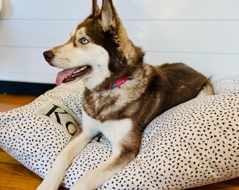 Dot Pet Bed - Dog Bed Cover - Black and White - Personalized Pet Bed - Custom Dog Bed - WASHABLE Dog Bed - Boho - Puppy Gift - New Puppy