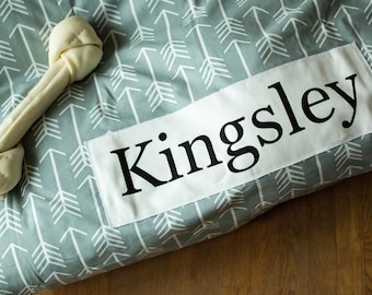 Dog Bed Cover - Gray Arrow Dog Bed - Personalized Dog Bed - Custom Dog Bed - Pet Beds - Gray Dog Bed Cover Dog Bed - ALL SIZES - Washable