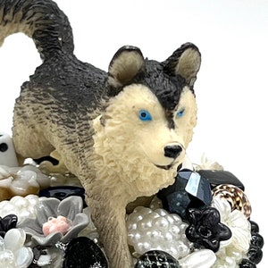 Husky Dog Assemblage Jar, dog lover gift, stocking stuffer, stash jar