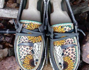 Womens tooled leather cow skull leopard print and sunflower shoes size 7