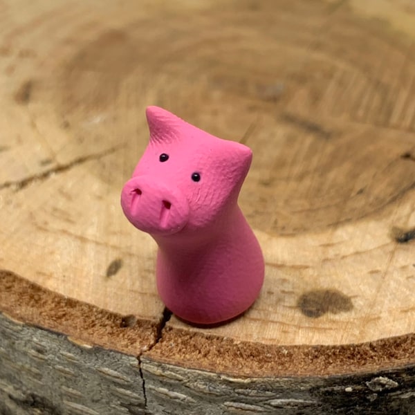 Miniature Pig Figurine, Tiny Pig, Piglet Figurine