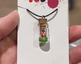Collar de terrario de setas rojas, collar de setas diminutas, colgante cottagecore, mini seta en un frasco