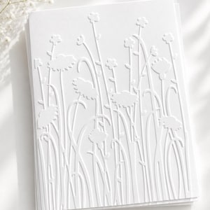 Embossed Daisy Note Card Set: Floral Greeting Cards, Boxed, Field Daisies