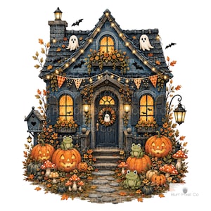 Könnte beinhalten: Ein dunkelblaues Haus, dekoriert für Halloween mit orangefarbenen Lichterketten, Geistern und Fledermäusen. Im Vorgarten stehen geschnitzte Kürbisse, grüne Frösche und rot gepunktete Pilze auf einem Steinweg. Text Burr Pixel Co sichtbar.