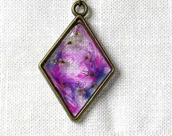 Pressed Flower Resin Pendant Necklace, Diamond Shape, Brass Tone Floral Jewelry