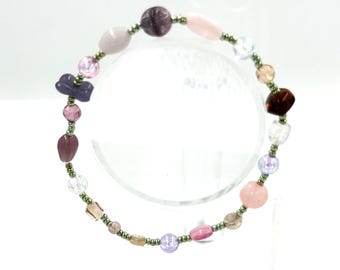 Pastel Pink and Lavender Beaded Bracelet, Mixed Glass Bead Stretch Bracelet, Soft Boho Stackable