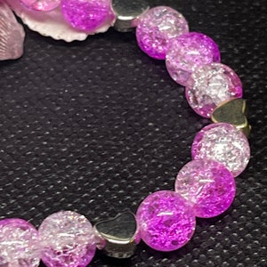 Crackled quartz Beaded Bracelet 6.5 beautiful pink and clear crackled quartz beads with heart spacers. Stackable bracelet. image 2