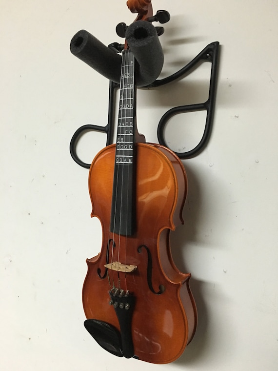 Fiddle with top a ukulele