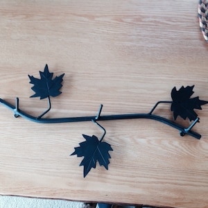 Coat rack with maple leaves 3 hooks for jackets