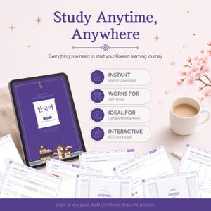 Op de afbeelding: Een digitaal Koreaans werkboek weergegeven op een tabletscherm met de tekst My First Korean Workbook en Koreaanse karakters. De afbeelding bevat een lijst met functies: Instant Digital Download, Works for Self-study, Ideal for Complete Beginners en Interactive PDF Workbook.