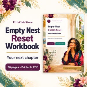 Könnte beinhalten: Ein digitales Arbeitsbuch mit dem Titel Empty Nest & Midlife Reset mit 36 Seiten im druckbaren PDF-Format. Das Cover zeigt eine Person mit lockigem Haar, Brille und geblümtem Hemd, umgeben von Aquarell-Blumenakzenten und Goldblatt-Details.