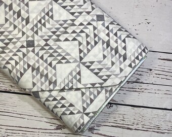 Studio Stash Half Square Triangle Stars in Grey for Robert Kaufman Fabrics, Sold in 1/2 yard increments, Fabric by the Yard