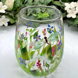 Hand Painted Wildflower 20 oz. Stemless Wine Glass With Dragonfly & Iridescent Accents, Floral Wine Glass, Gifts For Her, Wildflower Glass
