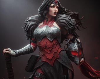 Puede incluir: Una figura de fantasía detallada de una guerrera con cabello largo y oscuro, vistiendo una armadura texturizada en plata y rojo, un cuello de piel oscuro y una diadema roja con una gema central, sosteniendo un casco oscuro con visores rojos.