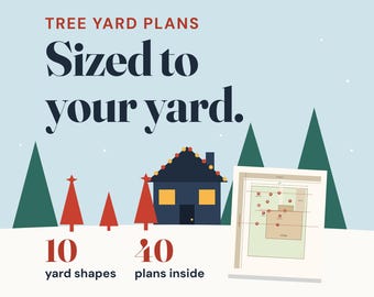 Puede incluir: Un anuncio gráfico de planes de jardín con el texto TREE YARD PLANS Sized to your yard. La imagen muestra una casa oscura con ventanas amarillas, árboles rojos y un diagrama de plano de sitio con el texto 10 yard shapes y 40 plans inside.