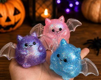 ハロウィン グリッター スクイーズ | ゴースト バット カボチャ フィジェットトイ 12個セット | 柔らかく握れるストレス解消感覚玩具、パーティーグッズ